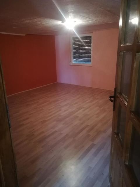 Tapai Šandora 31, Novi Bečej - 5