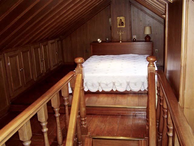 Glavna 12, Beograd - 12