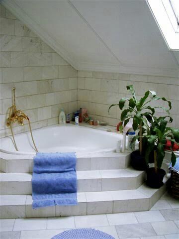 Glavna 12, Beograd - 7