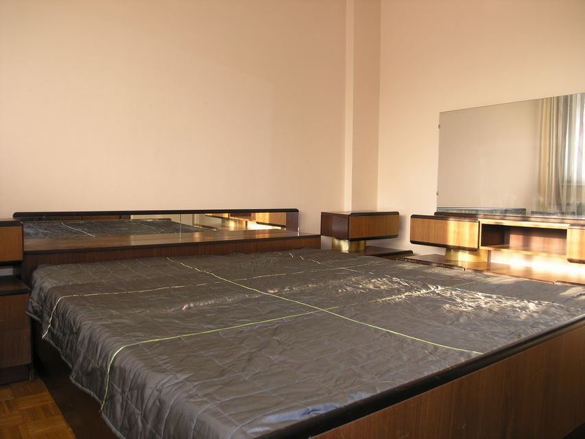 Bulevar Arsenija Čarnojevića 109, Beograd - 5