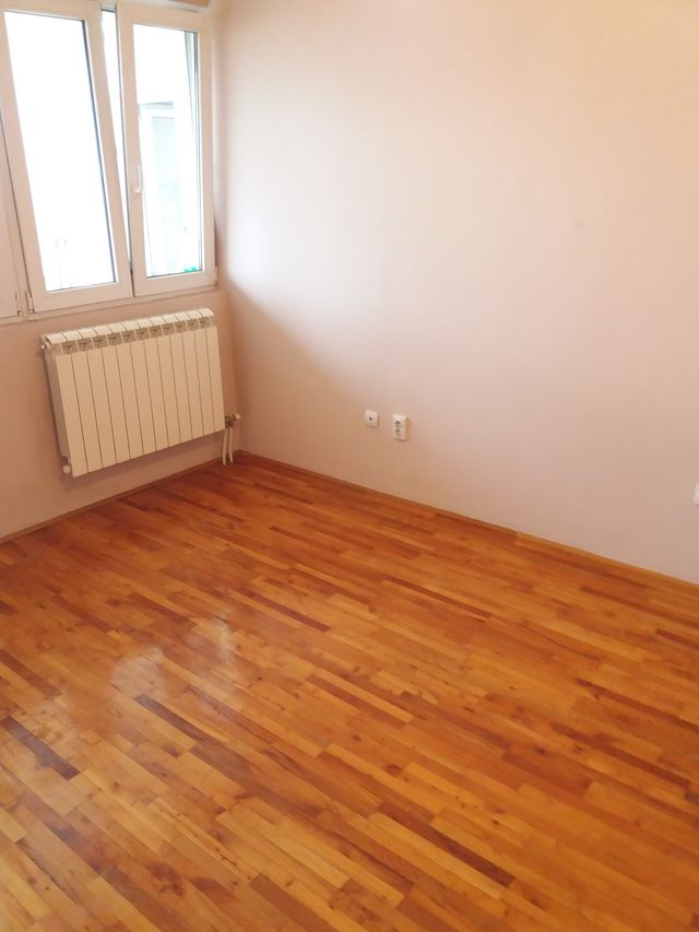 Ustanička 188, Beograd - 3