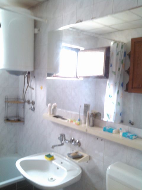 Mis Irbijeve 49, Beograd - 14