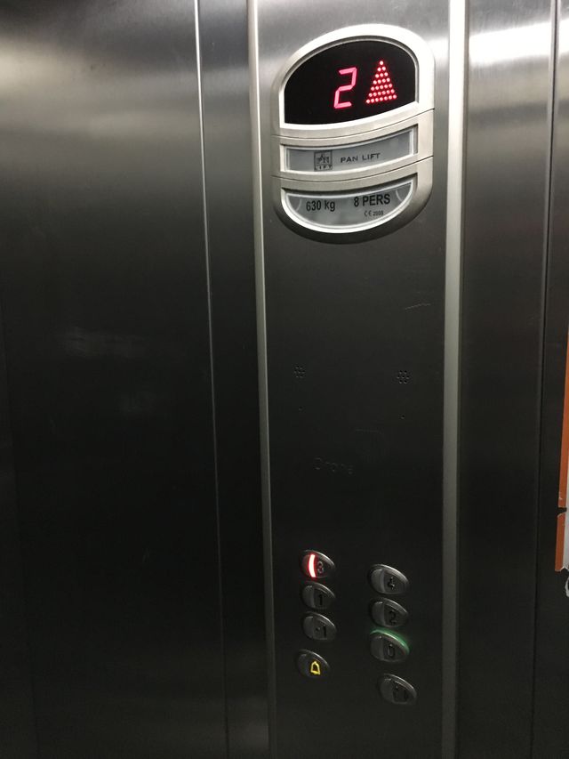 Vojvode Vlahovića 41, Beograd - 12