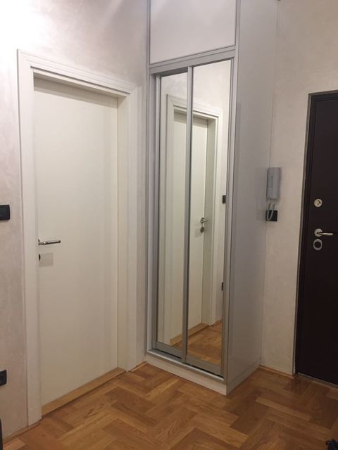 Vojvode Vlahovića 41, Beograd - 5