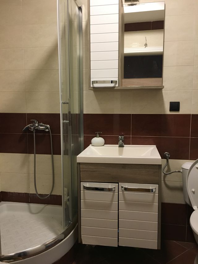 Vojvode Vlahovića 41, Beograd - 6