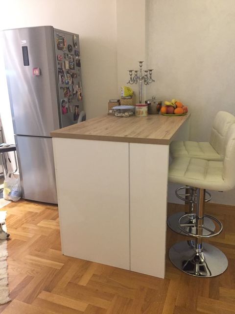 Vojvode Vlahovića 41, Beograd - 3