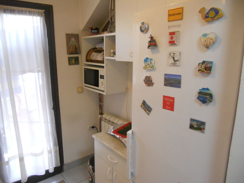 Sarajevska 5, Beograd - 4