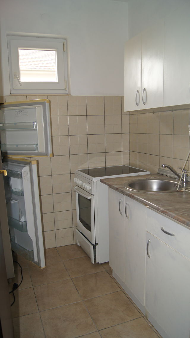 Tunelska 9, Beograd - 5