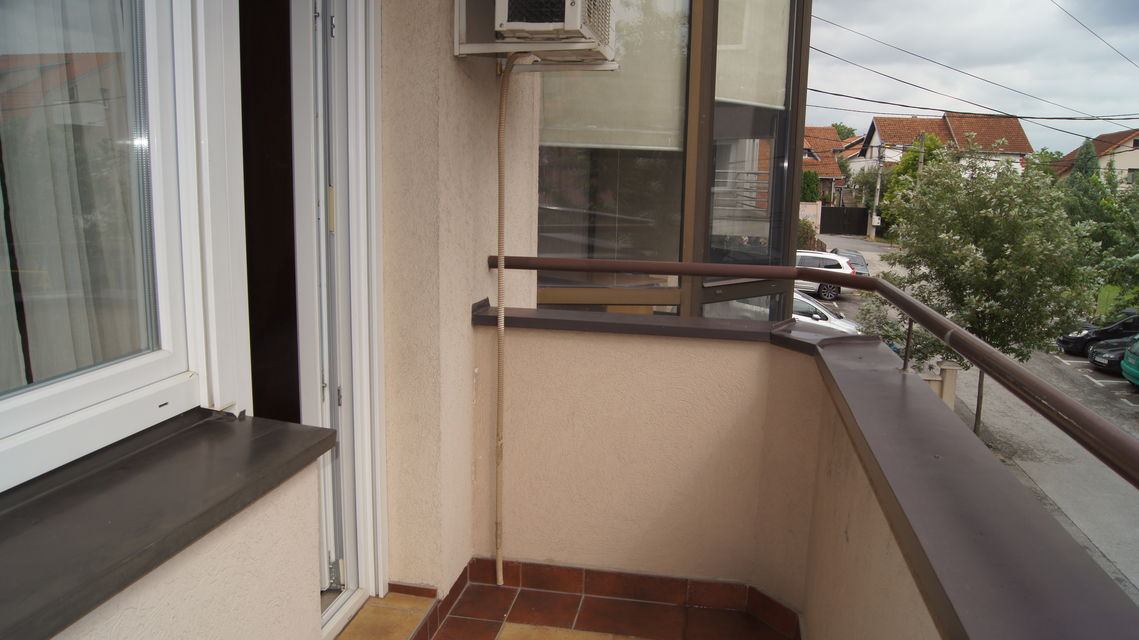 Tunelska 9, Beograd - 14