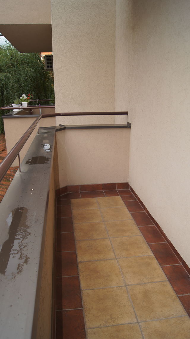 Tunelska 9, Beograd - 13