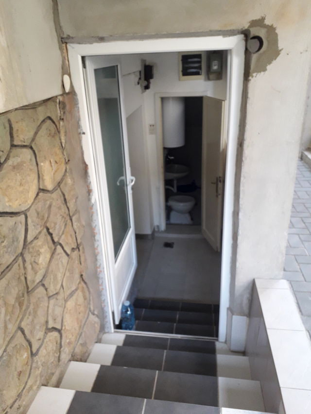 Banjička 16, Beograd - 12