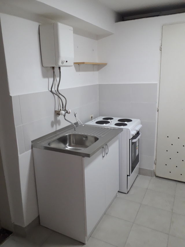 Banjička 16, Beograd - 7