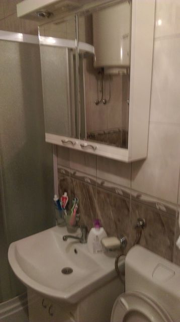 Besni fok 32, Beograd - 9