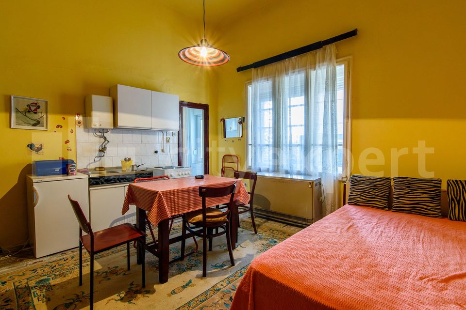 Mije Kovačevića 7, Beograd - 1