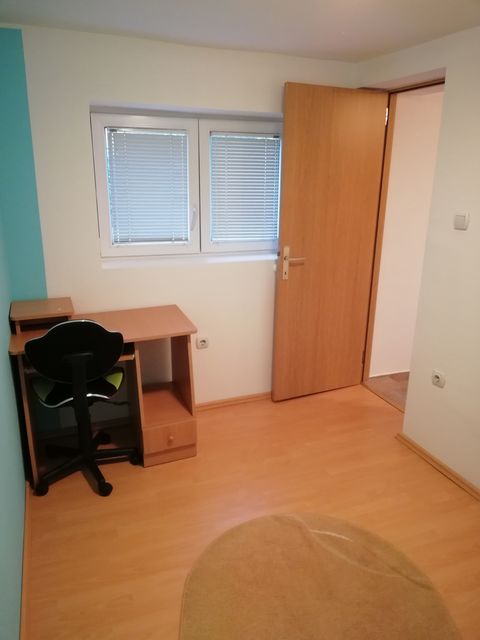 Poručnika Spasića i Mašere 57, Beograd - 2