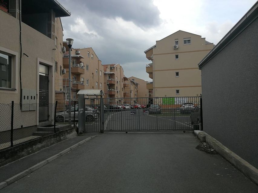 Dragana Rakića 20v, Beograd