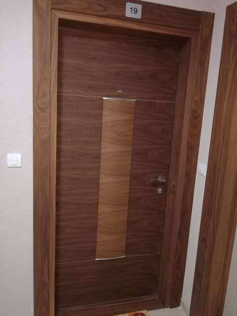 Admirala Vukovića 2, Beograd - 9