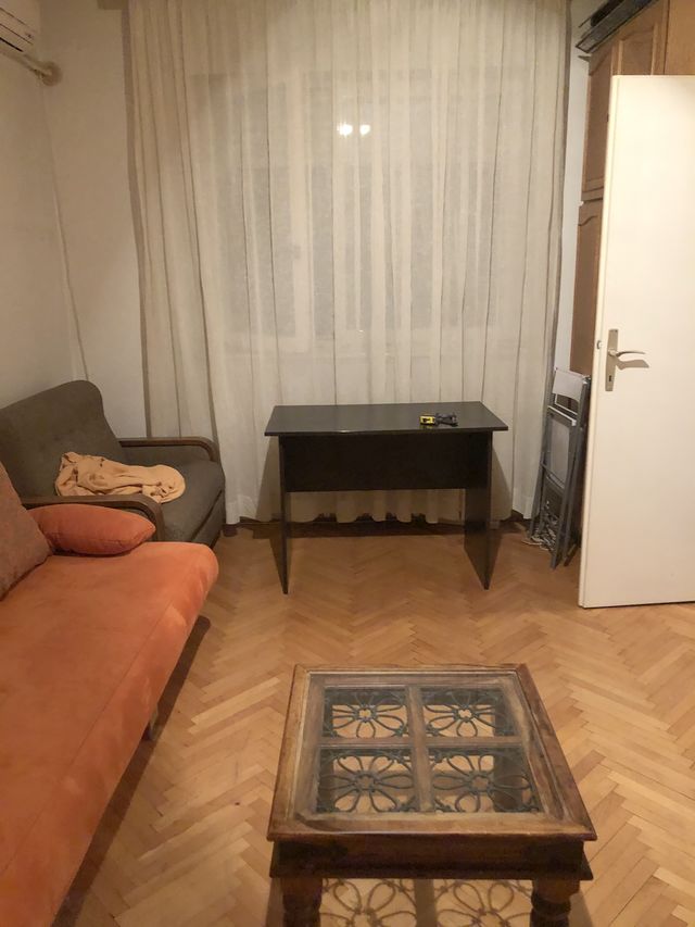 Vojvode Brane 36, Beograd - 6