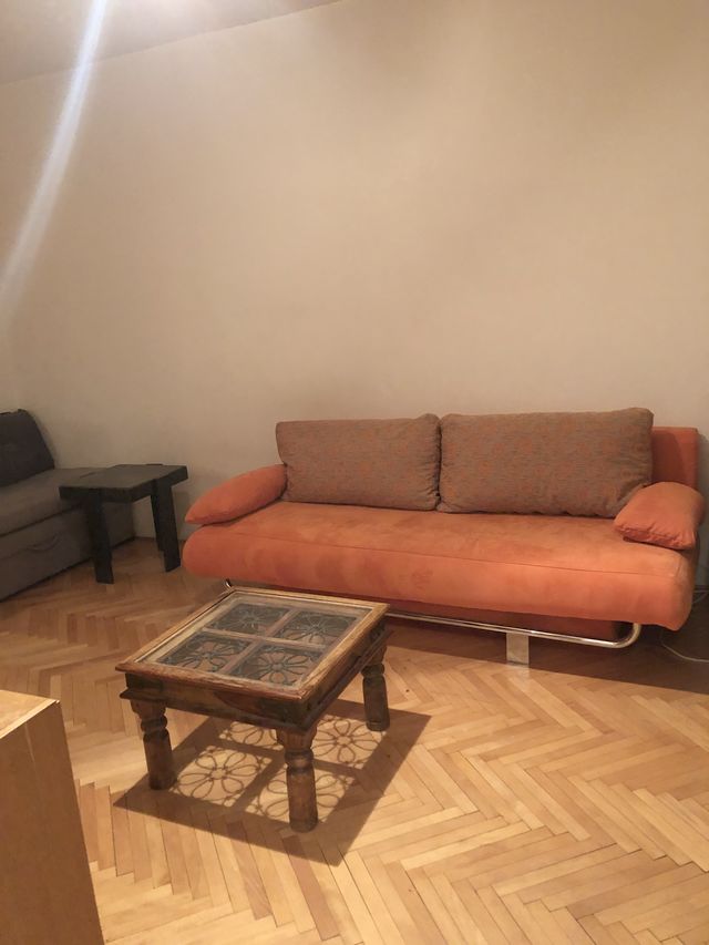 Vojvode Brane 36, Beograd - 4