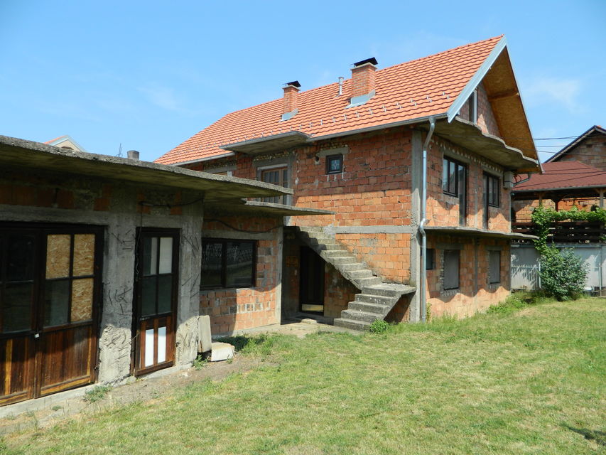 Bore Radojevića 51, Beograd - 2