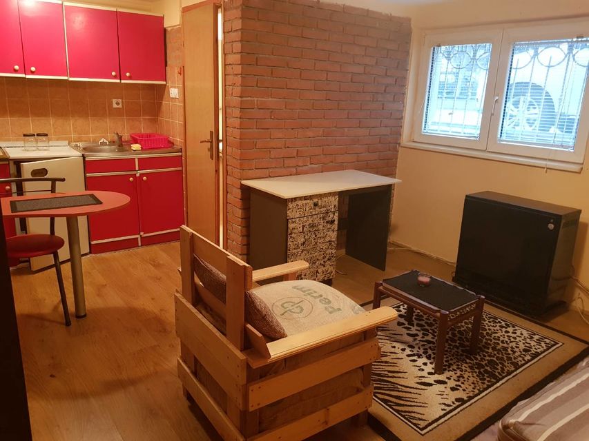 Jeronimova 23, Niš - 2