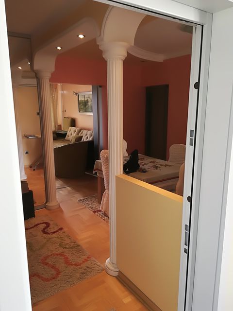 Omladinskih brigada 43a, Beograd - 15