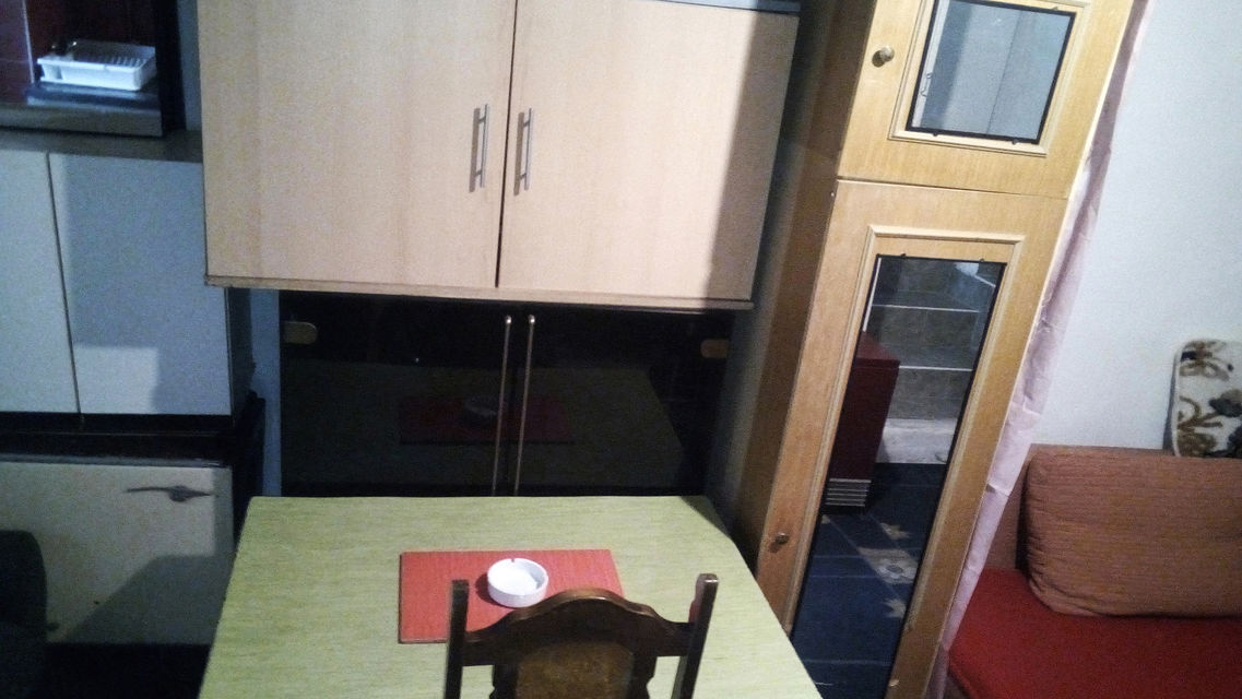 Rade Končara 33, Beograd - 12