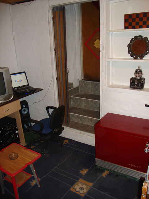 Rade Končara 33, Beograd - 9