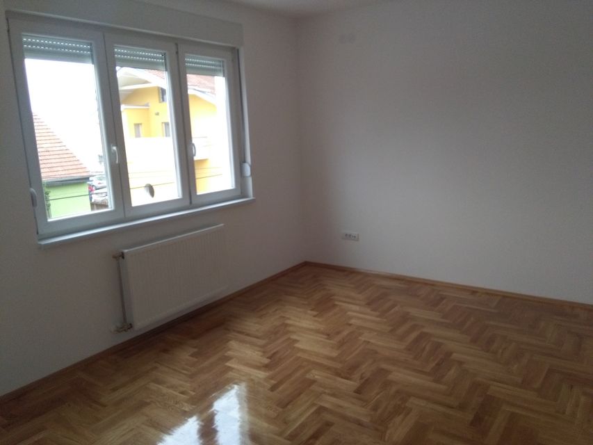 Jablanička 9, Novi Sad - 5