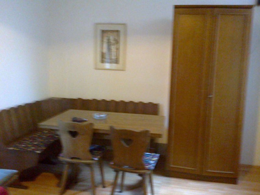 Golsvordijeva 26, Beograd - 3