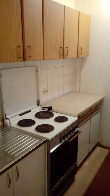 Stanka Paunovića-Veljka 78, Beograd - 3