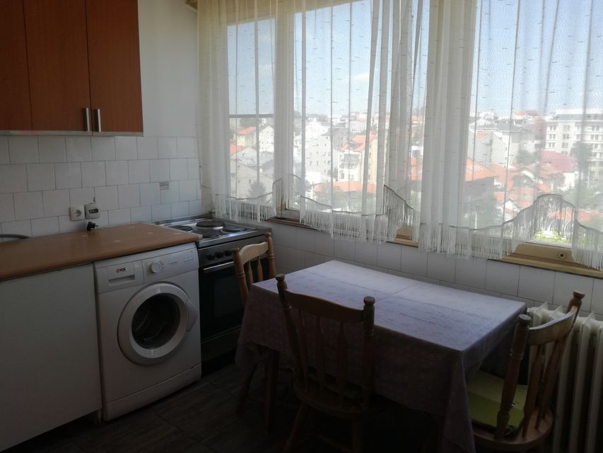 Kruševačka 45, Beograd - 7