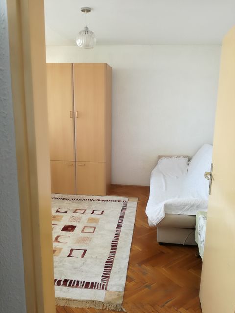 Kruševačka 45, Beograd - 4