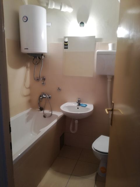 Kruševačka 45, Beograd - 6