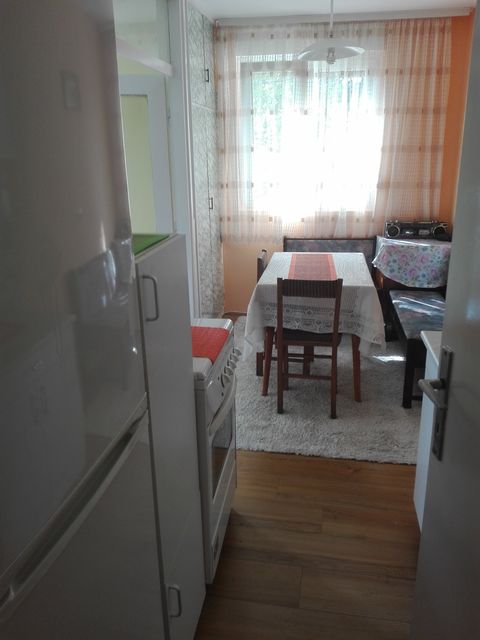 Radovana Miloševića 19, Beograd - 6