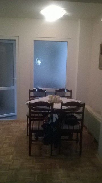 Vinogradski venac 8, Beograd - 8