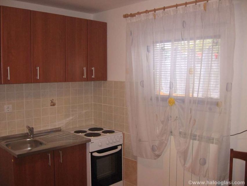 Isidora Stojanovića 46, Beograd - 2