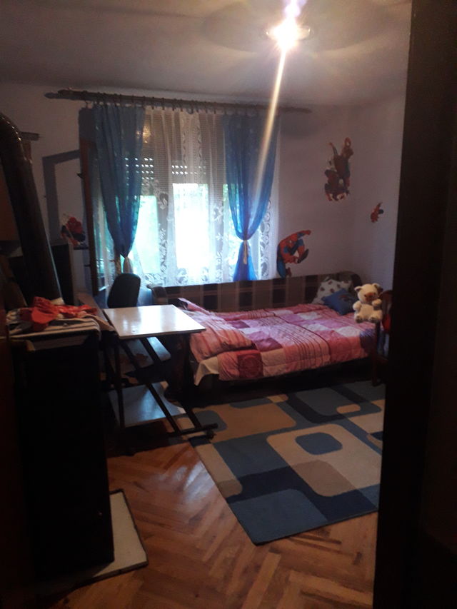 Svetozara Miletića 9, Nadalj - 11