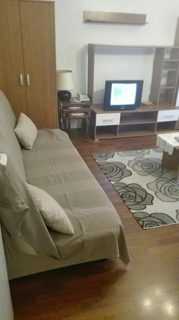 Sandžačka 31, Beograd - 8