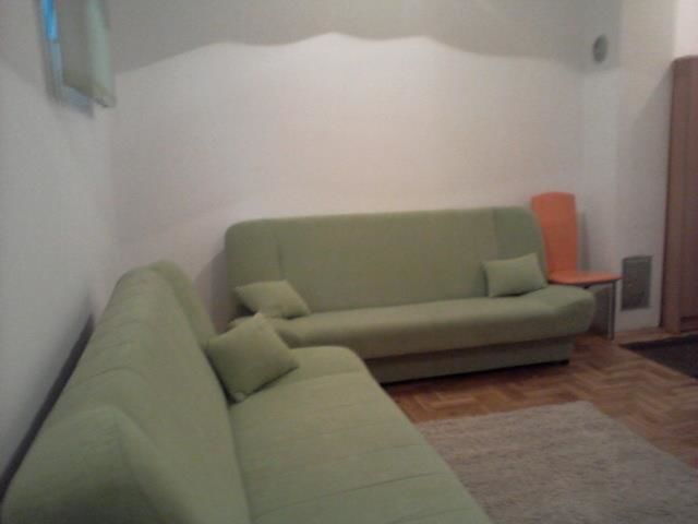 Nikole Doksata 3a, Beograd - 3