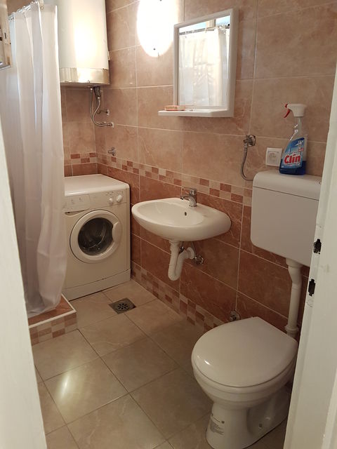 Nikole Marakovića 1, Beograd - 6