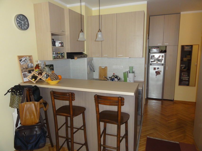 Kajmakčalanska 8, Beograd - 3