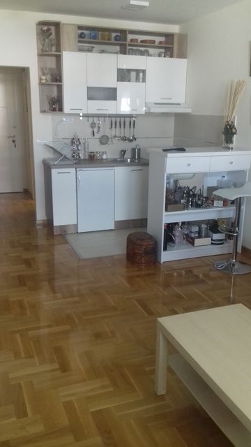 Šumatovačka 124, Beograd - 6