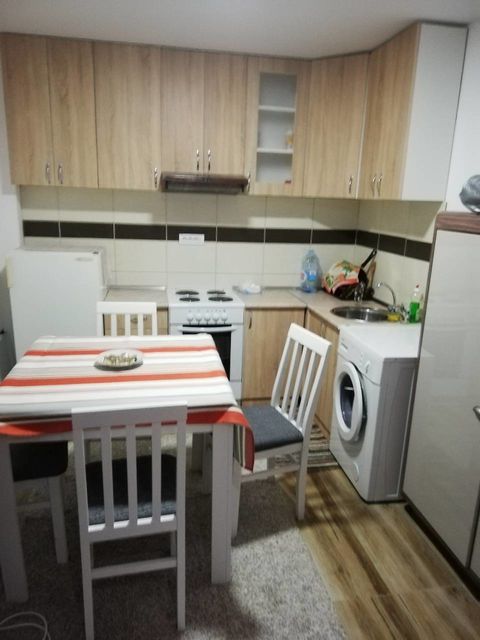 Radoja Dakića 19, Beograd