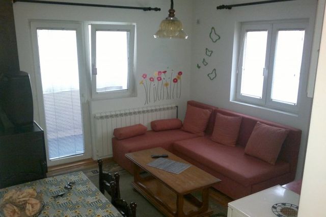 Prote Milorada Pavlovića 74, Beograd - 1