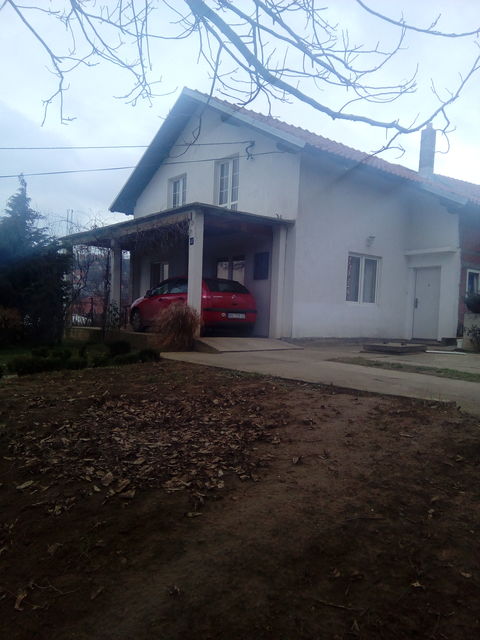 Beogradska 140, Beograd - 4