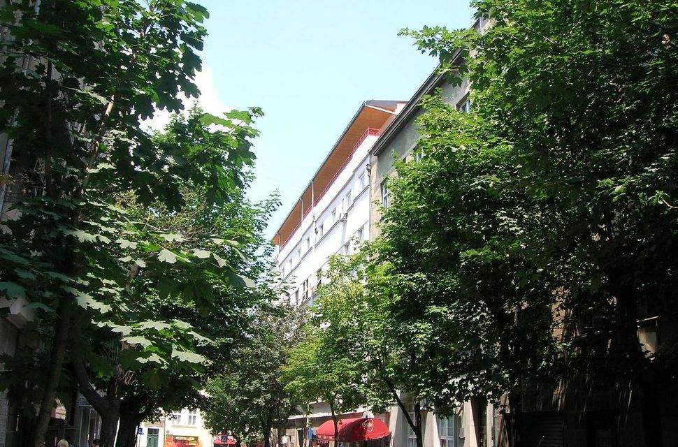 Zmaja od Noćaja 9, Beograd - 1