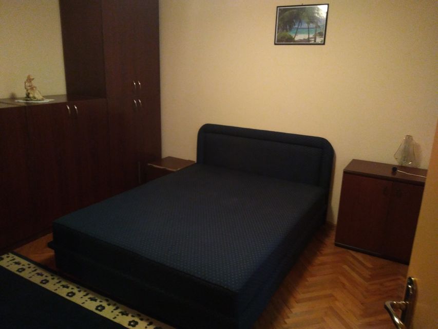 Uzdinska 18, Beograd - 7