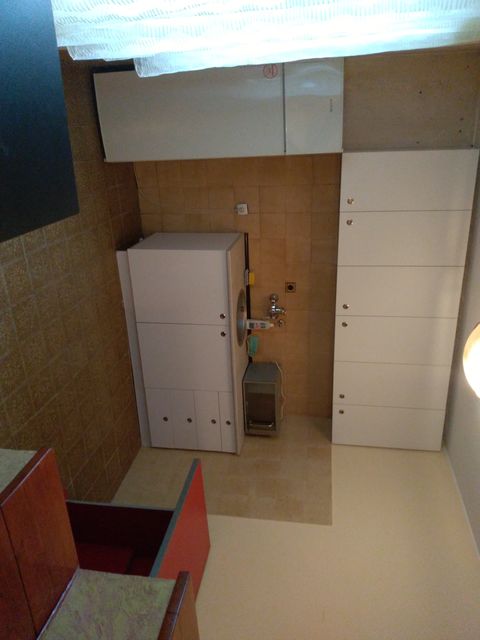 Uzdinska 18, Beograd - 5