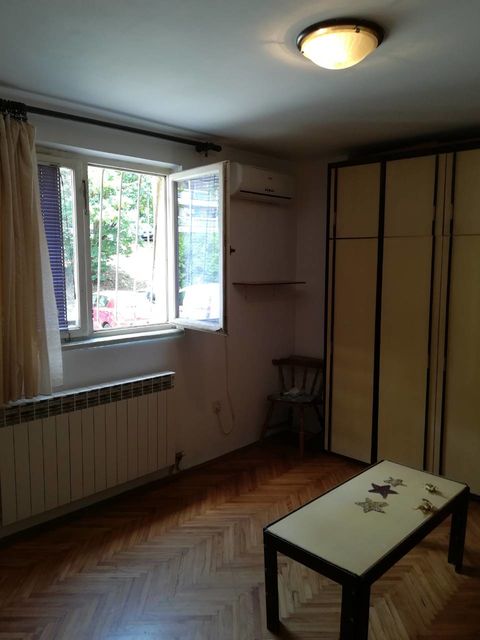 Braće Jerković 50, Beograd - 2